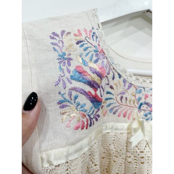 Paloma Girls Lace Dress With Silk Hand Embroidery - Picture 4 of 6